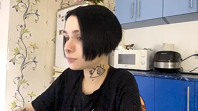 CandaceBlaze online show from October 17, 2025, 8:10 pm