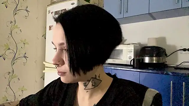 CandaceBlaze online show from October 30, 2025, 8:28 pm