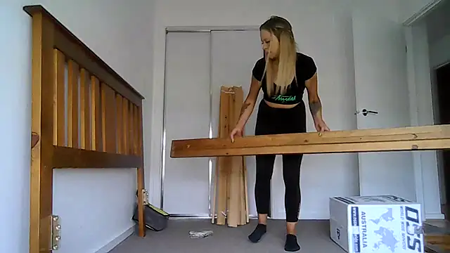 Snapshot of imyourgoodgirl69 chatting on October 23, 2025, 1:04 am imyourgoodgirl69 online show from October 23, 2025, 1:04 am