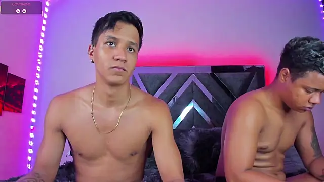 Robertmiller21 online show from September 18, 2025, 4:37 am