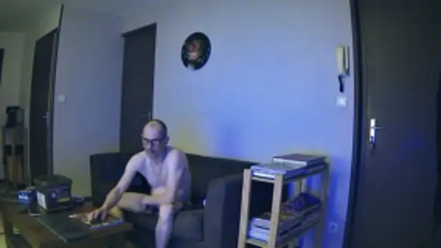 fabDu59 online show from April 9, 2026, 6:36 pm