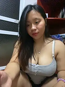 Snapshot of maianhcute chatting on September 27, 2025, 1:50 pm maianhcute online show from September 27, 2025, 1:50 pm