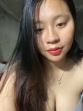 Snapshot of maianhcute chatting on October 4, 2025, 2:40 pm maianhcute online show from October 4, 2025, 2:40 pm