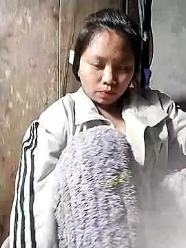 venu00 online show from March 13, 2026, 3:28 pm