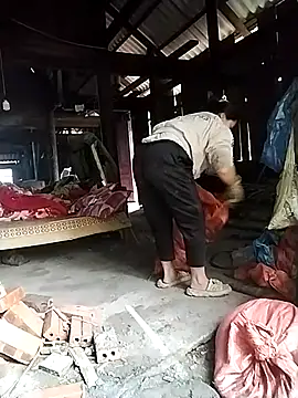 venu00 online show from January 14, 2026, 4:16 am