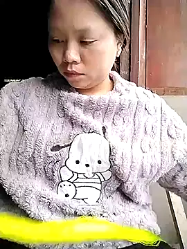 venu00 online show from March 5, 2026, 2:52 am