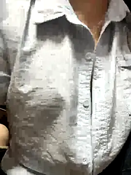 Snapshot of kem_2000 chatting on October 15, 2025, 12:13 pm kem 2000 online show from October 15, 2025, 12:13 pm