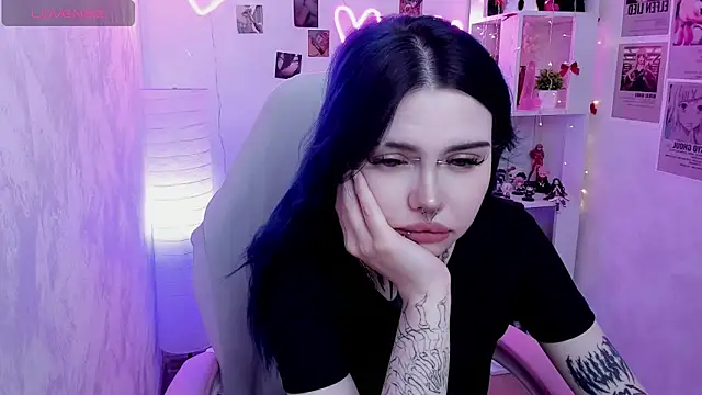 Snapshot of Morana_Batt chatting on June 16, 2026, 2:11 am Morana Batt online show from June 16, 2026, 2:11 am