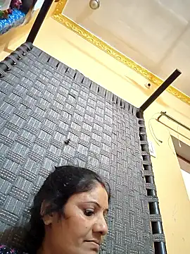 Snapshot of Rakhi99x chatting on October 28, 2025, 9:30 am Rakhi99x online show from October 28, 2025, 9:30 am