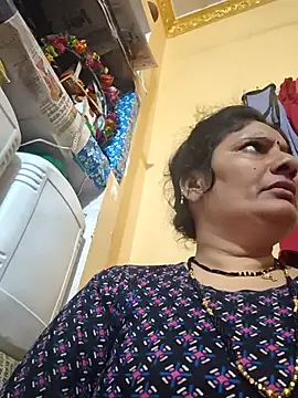 Snapshot of Rakhi99x chatting on November 1, 2025, 2:44 pm Rakhi99x online show from November 1, 2025, 2:44 pm