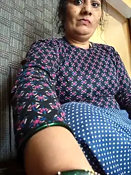 Snapshot of Rakhi99x chatting on October 9, 2025, 4:02 am Rakhi99x online show from October 9, 2025, 4:02 am