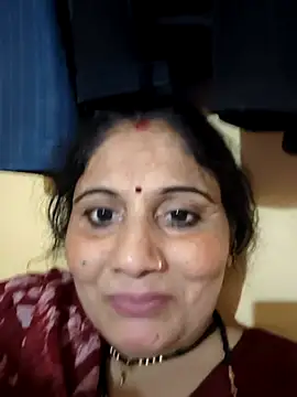 Snapshot of Rakhi99x chatting on September 21, 2025, 6:24 pm Rakhi99x online show from September 21, 2025, 6:24 pm