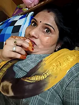 Snapshot of Rakhi99x chatting on October 12, 2025, 9:10 am Rakhi99x online show from October 12, 2025, 9:10 am