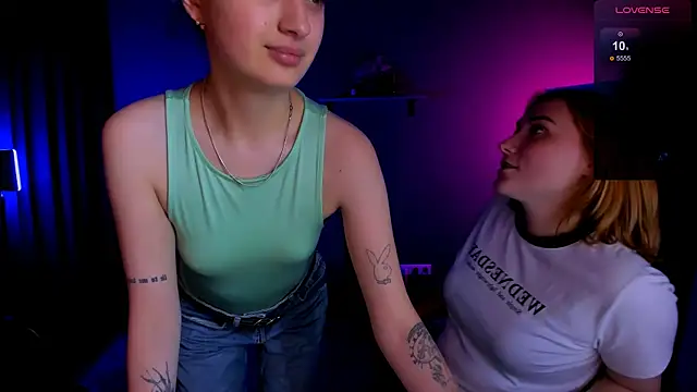 Snapshot of talia_seduce chatting on September 18, 2025, 5:05 pm talia seduce online show from September 18, 2025, 5:05 pm