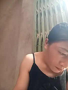 Snapshot of YAYAA-502 chatting on September 22, 2025, 3:34 am YAYAA-502 online show from September 22, 2025, 3:34 am