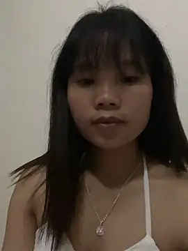 Snapshot of Ngoc-bbi chatting on October 20, 2025, 6:19 pm Ngoc-bbi online show from October 20, 2025, 6:19 pm