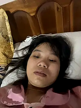 Snapshot of Ngoc-bbi chatting on September 26, 2025, 2:18 am Ngoc-bbi online show from September 26, 2025, 2:18 am