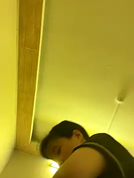 Snapshot of Ngoc-bbi chatting on September 14, 2025, 6:58 am Ngoc-bbi online show from September 14, 2025, 6:58 am