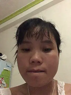 Snapshot of Ngoc-bbi chatting on September 16, 2025, 5:36 pm Ngoc-bbi online show from September 16, 2025, 5:36 pm