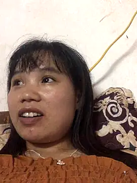 Snapshot of Ngoc-bbi chatting on September 8, 2025, 6:29 pm Ngoc-bbi online show from September 8, 2025, 6:29 pm