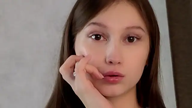 Snapshot of MelaniSeiver chatting on September 21, 2025, 2:17 am MelaniSeiver online show from September 21, 2025, 2:17 am