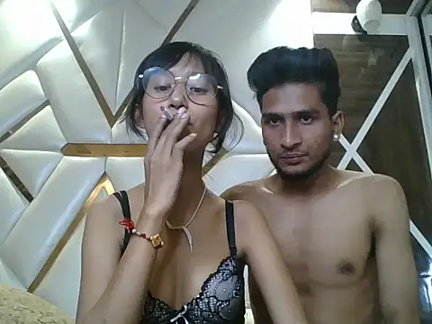 Snapshot of lily_9900 chatting on September 17, 2025, 4:31 pm lily 9900 online show from September 17, 2025, 4:31 pm