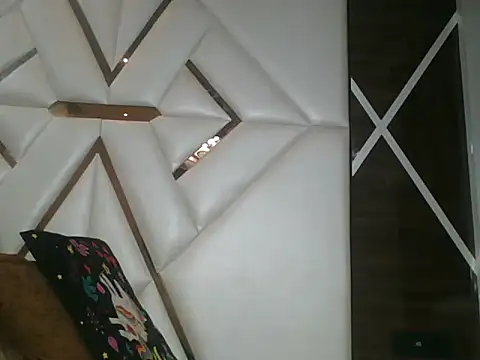 Snapshot of lily_9900 chatting on September 23, 2025, 3:52 pm lily 9900 online show from September 23, 2025, 3:52 pm