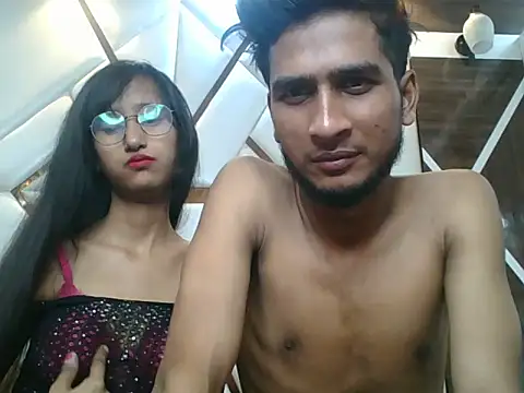 Snapshot of lily_9900 chatting on October 5, 2025, 2:19 pm lily 9900 online show from October 5, 2025, 2:19 pm