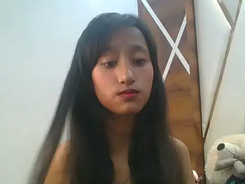 Snapshot of lily_9900 chatting on October 30, 2025, 4:37 pm lily 9900 online show from October 30, 2025, 4:37 pm