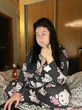 Snapshot of DazzzlingDame chatting on September 21, 2025, 6:57 pm DazzzlingDame online show from September 21, 2025, 6:57 pm