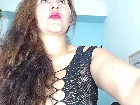 Snapshot of Caroll_Stone chatting on October 10, 2025, 1:45 pm Caroll Stone online show from October 10, 2025, 1:45 pm