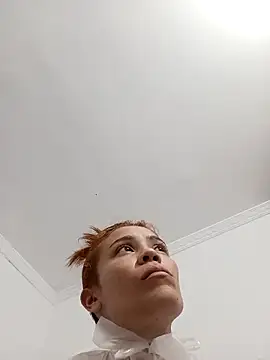 Snapshot of dulcelatin21 chatting on October 2, 2025, 7:06 pm dulcelatin21 online show from October 2, 2025, 7:06 pm