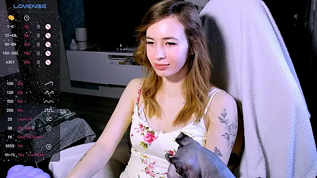 ZoyaMill online show from March 8, 2026, 10:18 am