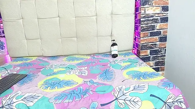 Snapshot of marilunabrown303av chatting on October 11, 2025, 11:55 am marilunabrown303av online show from October 11, 2025, 11:55 am