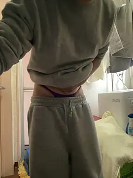 Snapshot of REIJI0323 chatting on February 7, 2026, 2:30 am REIJI0323 online show from February 7, 2026, 2:30 am