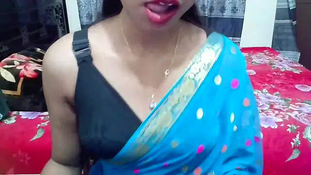 blackpori online show from April 3, 2026, 3:02 am