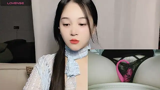 woaiqinqin online show from September 30, 2025, 3:51 pm