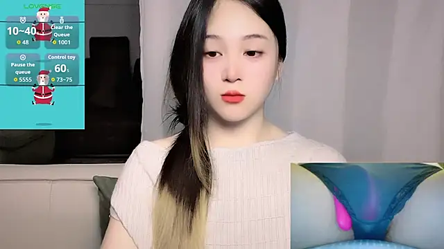 woaiqinqin online show from April 13, 2026, 3:27 pm