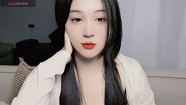 woaiqinqin online show from October 7, 2025, 3:46 pm