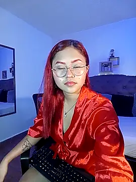 Snapshot of MAYASMITH__ chatting on February 6, 2026, 5:25 am MAYASMITH online show from February 6, 2026, 5:25 am