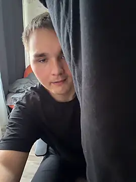 desiredude9 online show from May 28, 2026, 10:54 am