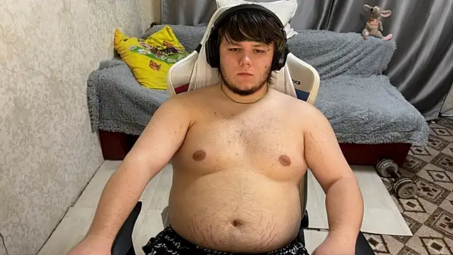 Snapshot of desiredude9 chatting on September 20, 2025, 3:17 pm desiredude9 online show from September 20, 2025, 3:17 pm