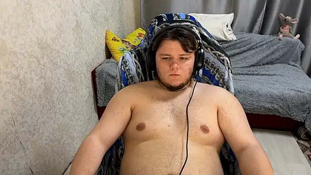 Snapshot of desiredude9 chatting on September 21, 2025, 6:13 pm desiredude9 online show from September 21, 2025, 6:13 pm