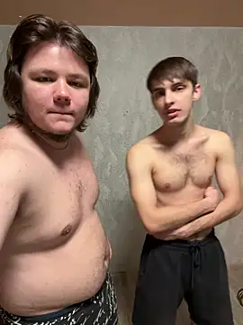 Snapshot of desiredude9 chatting on October 24, 2025, 12:59 pm desiredude9 online show from October 24, 2025, 12:59 pm