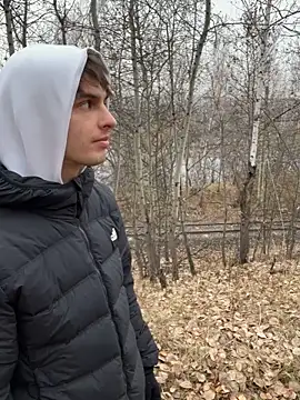 Snapshot of desiredude9 chatting on October 23, 2025, 8:57 am desiredude9 online show from October 23, 2025, 8:57 am