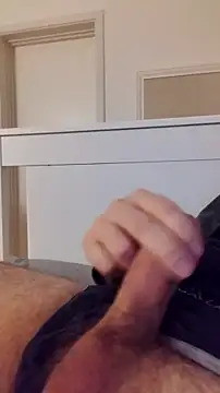 NewJoiner online show from March 23, 2026, 9:25 pm