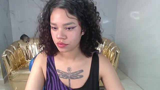 Snapshot of Canela_s1 chatting on October 4, 2025, 8:21 pm Canela s1 online show from October 4, 2025, 8:21 pm