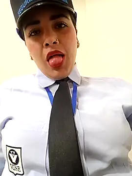 Snapshot of MAYE__13 chatting on October 22, 2025, 12:59 pm MAYE  13 online show from October 22, 2025, 12:59 pm