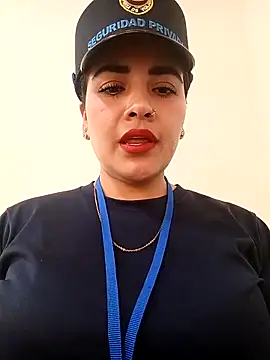 Snapshot of MAYE__13 chatting on October 21, 2025, 6:18 pm MAYE  13 online show from October 21, 2025, 6:18 pm