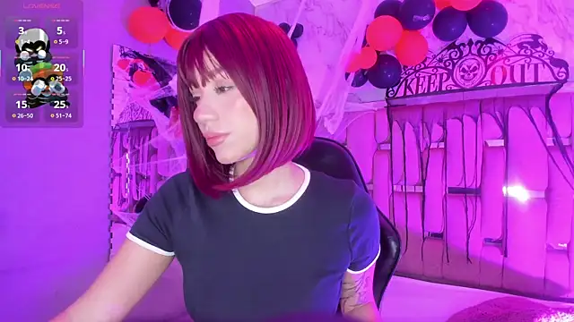 ZharaLux online show from October 17, 2025, 12:18 pm